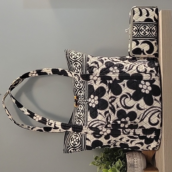 Vera Bradley Handbags - Vera Bradley Night and Day Large Toggle Tote With Clutch Bag